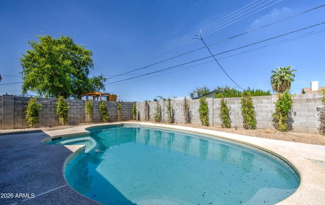 218 E CAIRO Drive, Tempe, AZ 85282