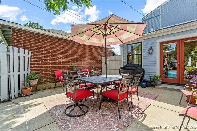 506 Jefferson Street, Madison, IN 47250