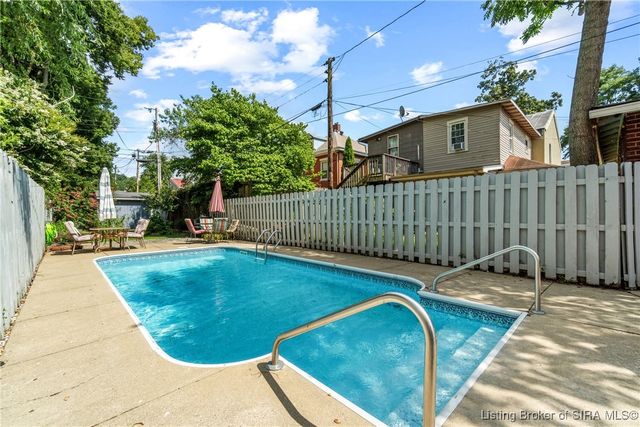 506 Jefferson Street, Madison, IN 47250