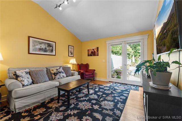 506 Jefferson Street, Madison, IN 47250