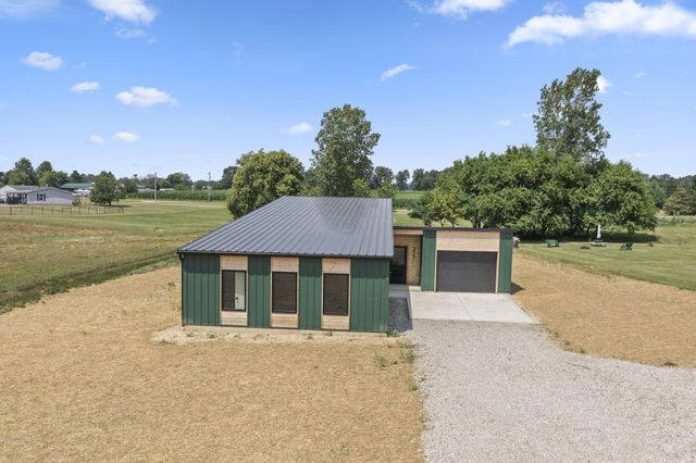 327 County Road 21, Ashley, OH 43003