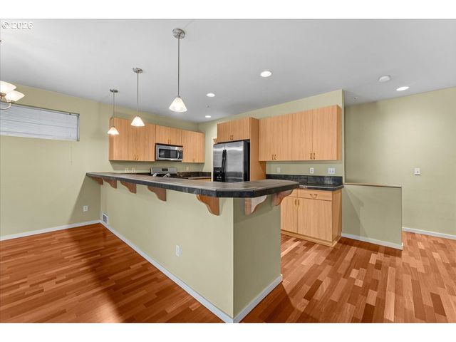 7534 N BURLINGTON Ave, Portland, OR 97203