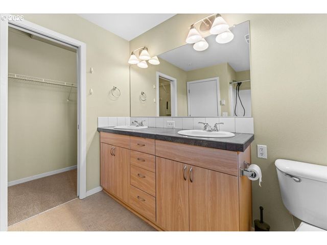 7534 N BURLINGTON Ave, Portland, OR 97203