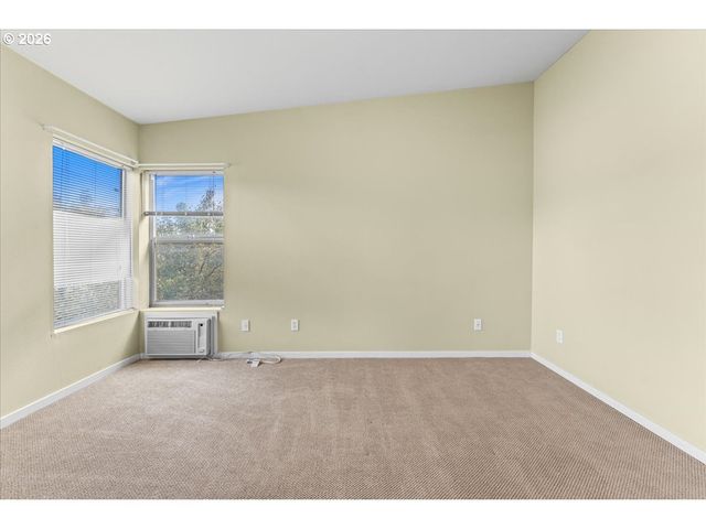 7534 N BURLINGTON Ave, Portland, OR 97203