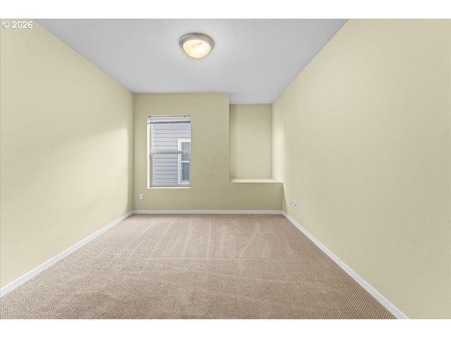 7534 N BURLINGTON Ave, Portland, OR 97203