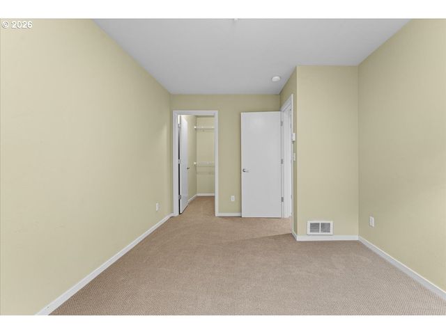 7534 N BURLINGTON Ave, Portland, OR 97203
