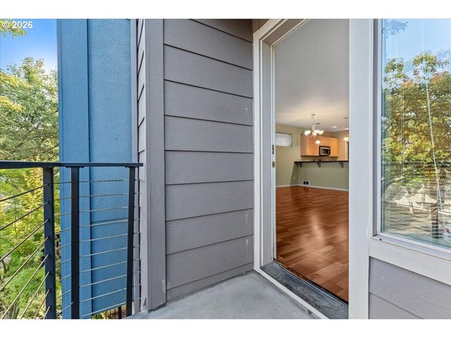 7534 N BURLINGTON Ave, Portland, OR 97203
