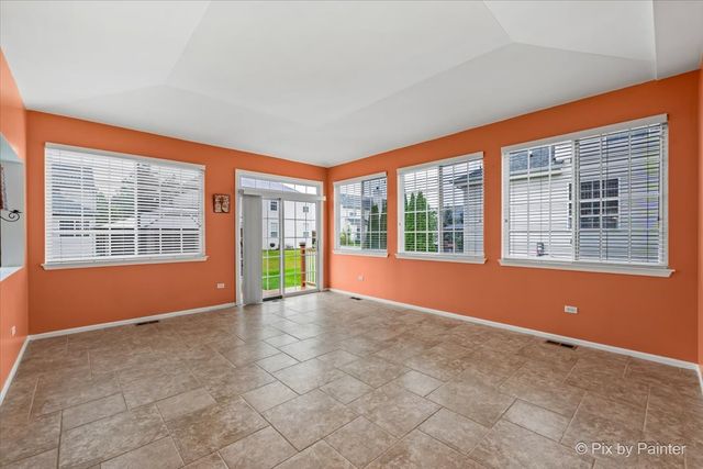 1327 Palisades Drive, Bolingbrook, IL 60490