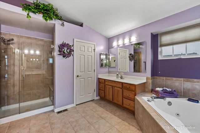 1327 Palisades Drive, Bolingbrook, IL 60490