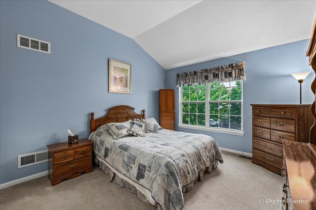1327 Palisades Drive, Bolingbrook, IL 60490