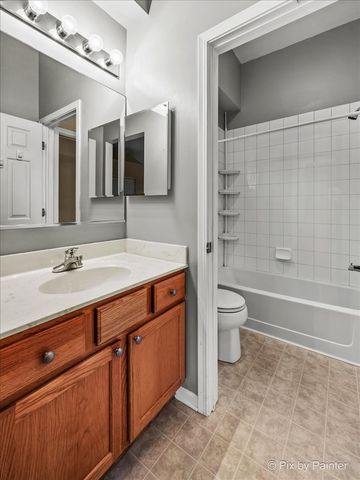 1327 Palisades Drive, Bolingbrook, IL 60490
