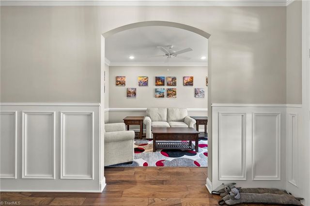 140 Castle Pond Drive, Winston-salem, NC 27107