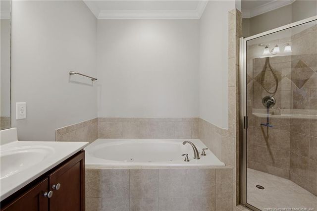 158 Gallery Drive 302, Spring Lake, NC 28390