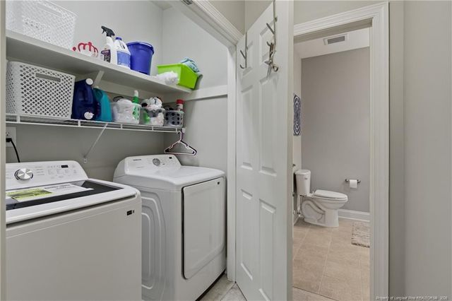 158 Gallery Drive 302, Spring Lake, NC 28390