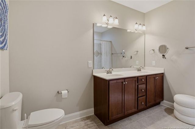 158 Gallery Drive 302, Spring Lake, NC 28390