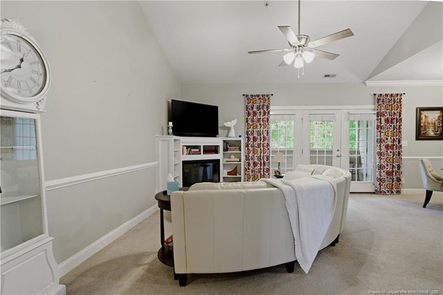 158 Gallery Drive 302, Spring Lake, NC 28390