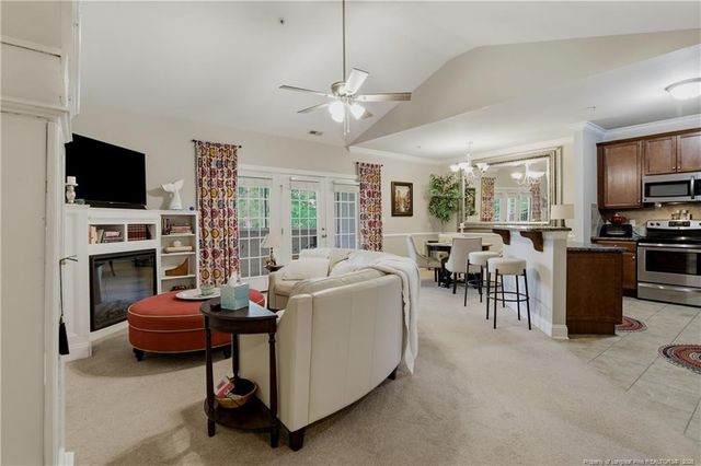 158 Gallery Drive 302, Spring Lake, NC 28390
