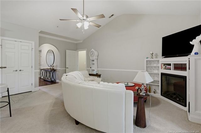 158 Gallery Drive 302, Spring Lake, NC 28390