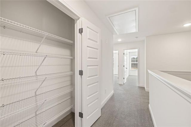 5605 Overview Drive, Flowery Branch, GA 30542