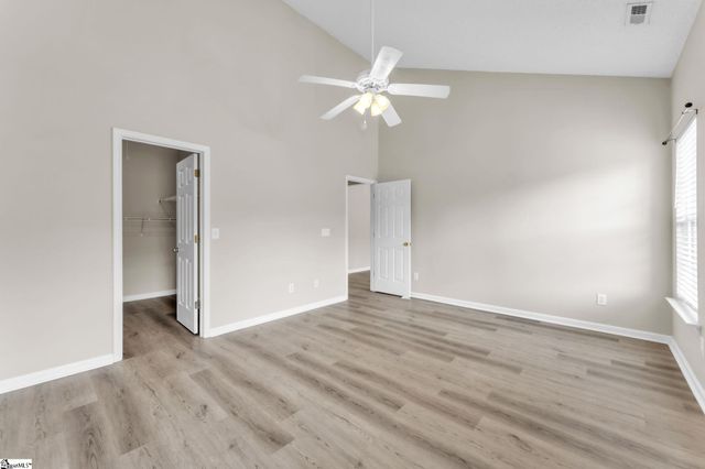 201 N Orchard Farms Avenue, Simpsonville, SC 29681