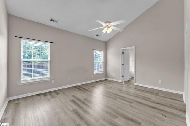 201 N Orchard Farms Avenue, Simpsonville, SC 29681