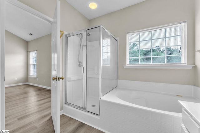 201 N Orchard Farms Avenue, Simpsonville, SC 29681