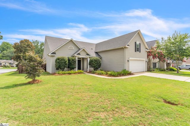 201 N Orchard Farms Avenue, Simpsonville, SC 29681