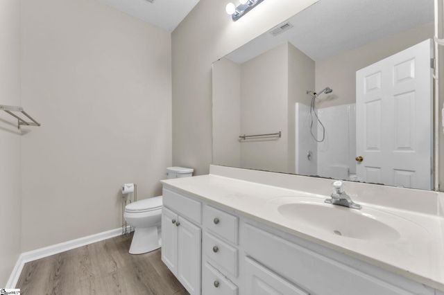 201 N Orchard Farms Avenue, Simpsonville, SC 29681
