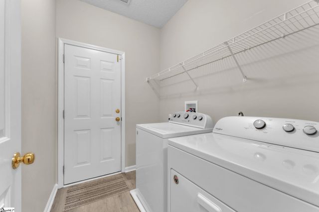 201 N Orchard Farms Avenue, Simpsonville, SC 29681