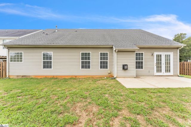 201 N Orchard Farms Avenue, Simpsonville, SC 29681
