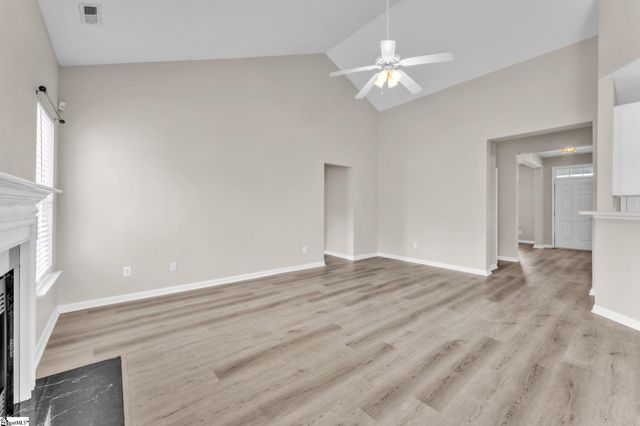 201 N Orchard Farms Avenue, Simpsonville, SC 29681