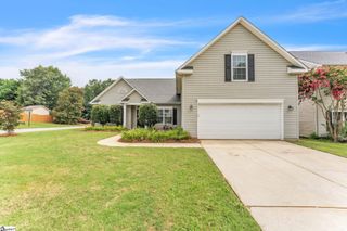 201 N Orchard Farms Avenue, Simpsonville, SC 29681