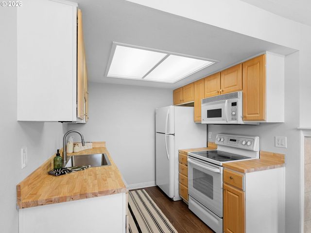 9370 Sw 146TH Ter N5, Beaverton, OR 97007