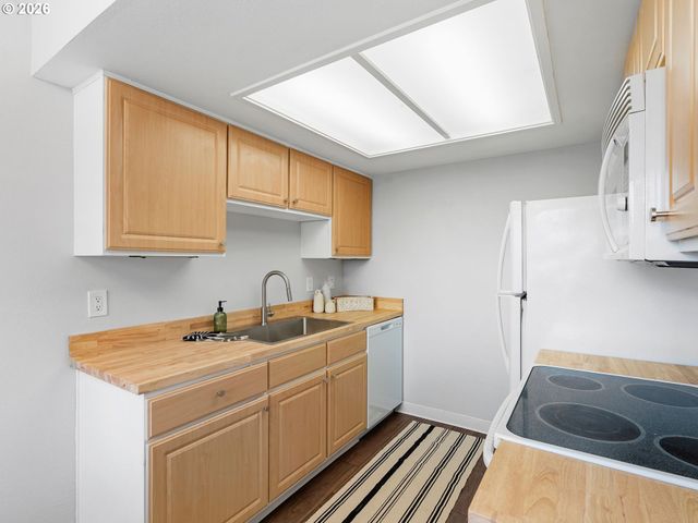 9370 Sw 146TH Ter N5, Beaverton, OR 97007