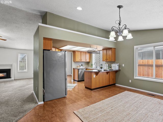 209 Ne 112TH St, Vancouver, WA 98685