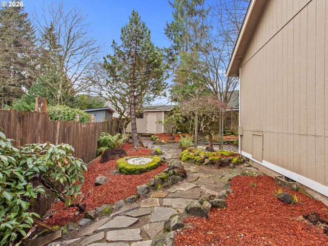 209 Ne 112TH St, Vancouver, WA 98685