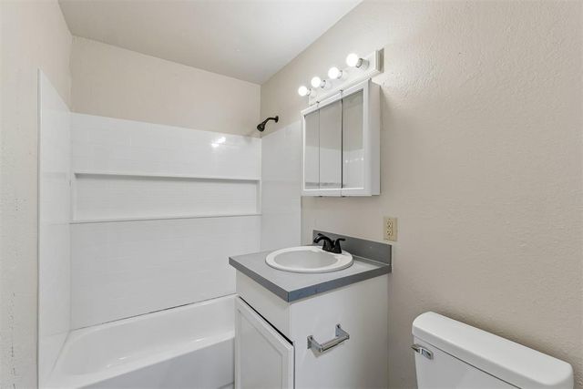912 SW 48th Street, Oklahoma City, OK 73109