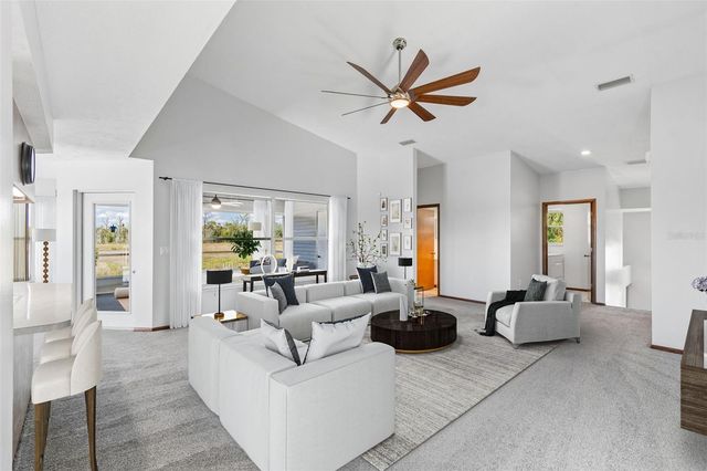5247 TROPICAL POINT, Weeki Wachee, FL 34607