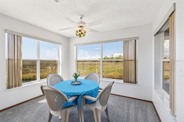5247 TROPICAL POINT, Weeki Wachee, FL 34607