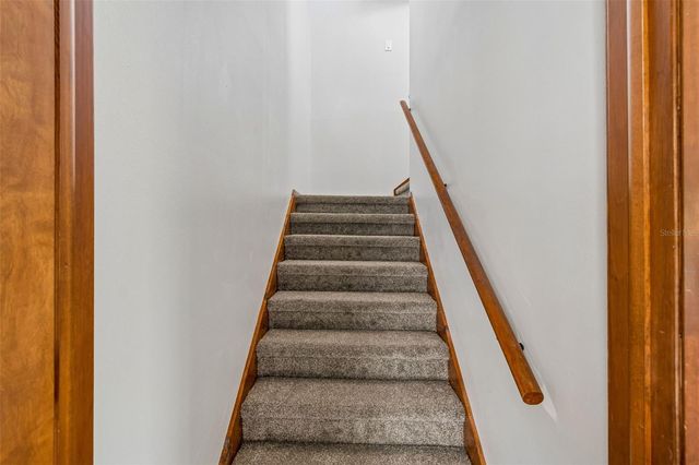 5247 TROPICAL POINT, Weeki Wachee, FL 34607