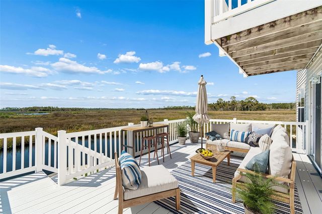5247 TROPICAL POINT, Weeki Wachee, FL 34607