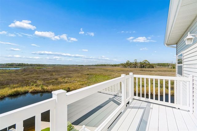 5247 TROPICAL POINT, Weeki Wachee, FL 34607
