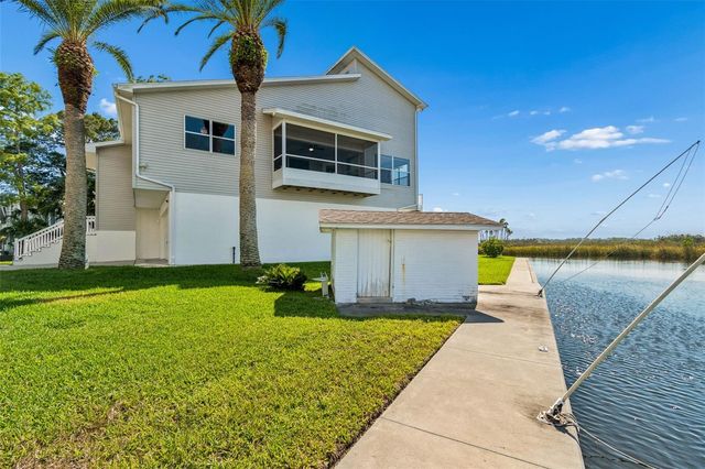 5247 TROPICAL POINT, Weeki Wachee, FL 34607