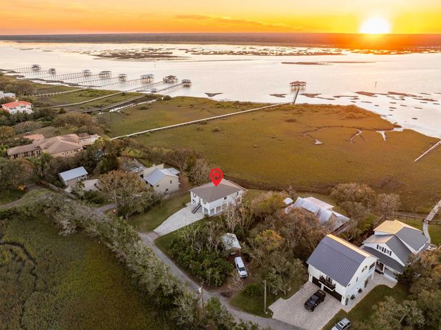 420 Trade Wind Ln, St Augustine, FL 32080