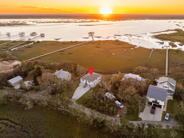 420 Trade Wind Ln, St Augustine, FL 32080