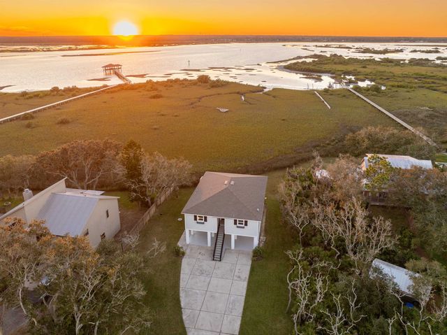 420 Trade Wind Ln, St Augustine, FL 32080