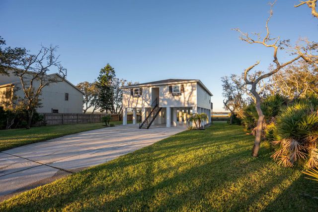 420 Trade Wind Ln, St Augustine, FL 32080