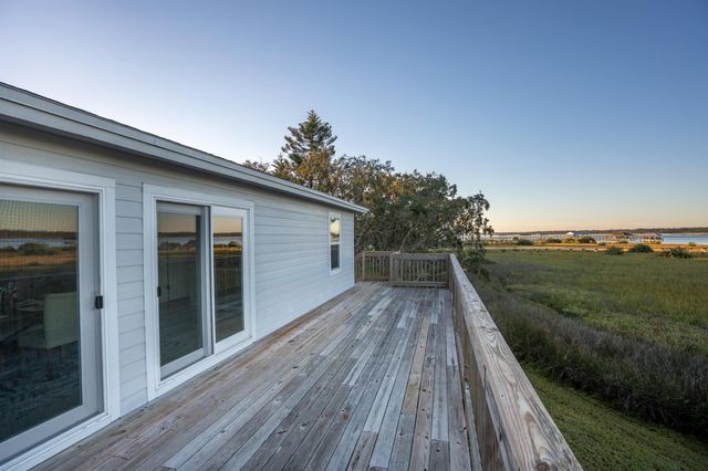 420 Trade Wind Ln, St Augustine, FL 32080