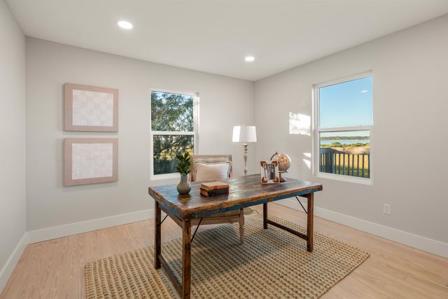 420 Trade Wind Ln, St Augustine, FL 32080