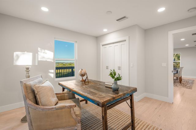 420 Trade Wind Ln, St Augustine, FL 32080